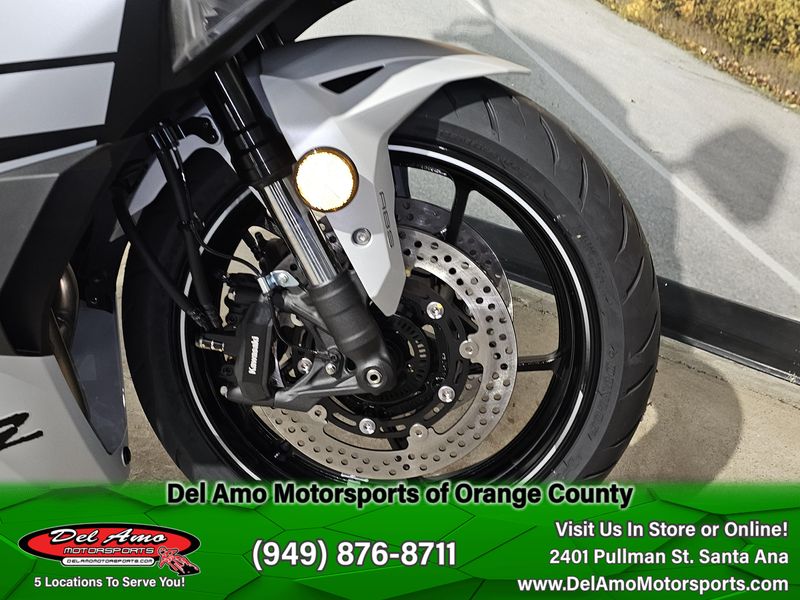 2025 Kawasaki NINJA ZX-4RR ABS Image 19