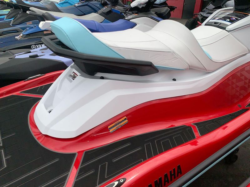 New 2025 Yamaha VX LIMITED Image 6