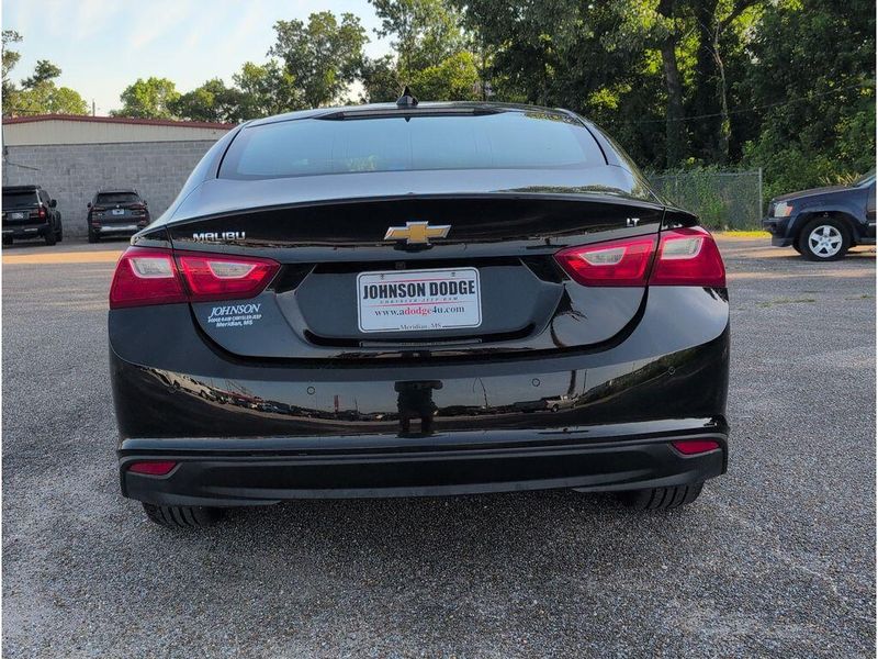 Used 2024 Chevrolet Malibu LTImage 4