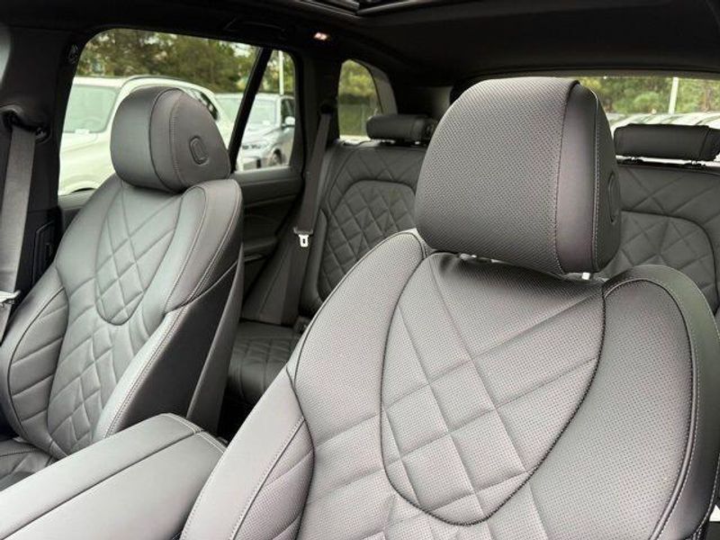 New 2026 BMW X5 sDrive40iImage 19
