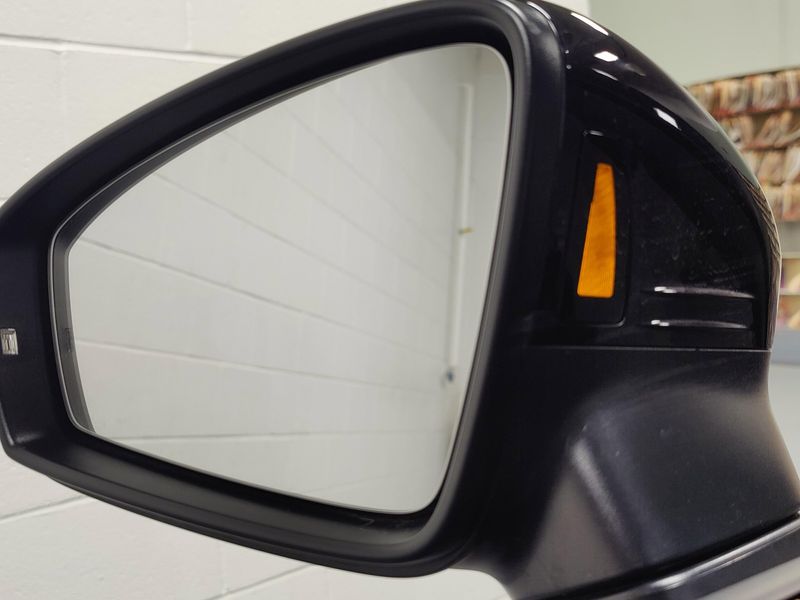 Used 2024 Volkswagen Tiguan S 4-Motion AWDImage 7