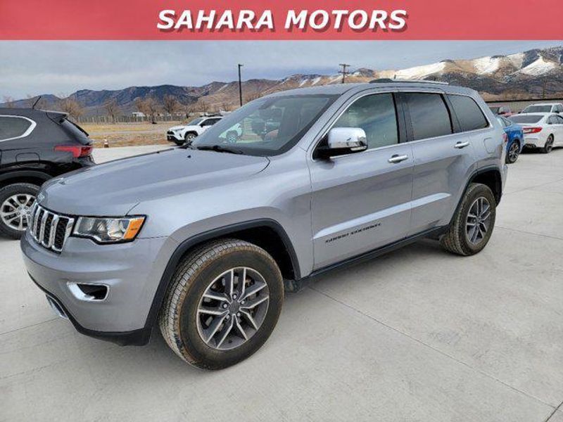 2021 Jeep Grand Cherokee Limited photo 3