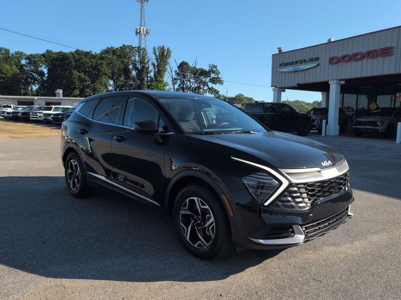 2024 Kia Sportage LXImage 7