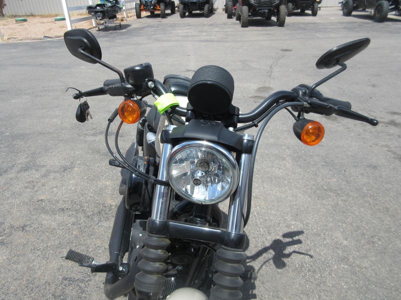 USED 2022 HARLEY SPORTSTER IRON 883 Image 8
