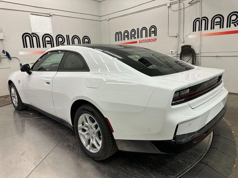 2025 Dodge Charger 2-door Daytona R/T AwdImage 10
