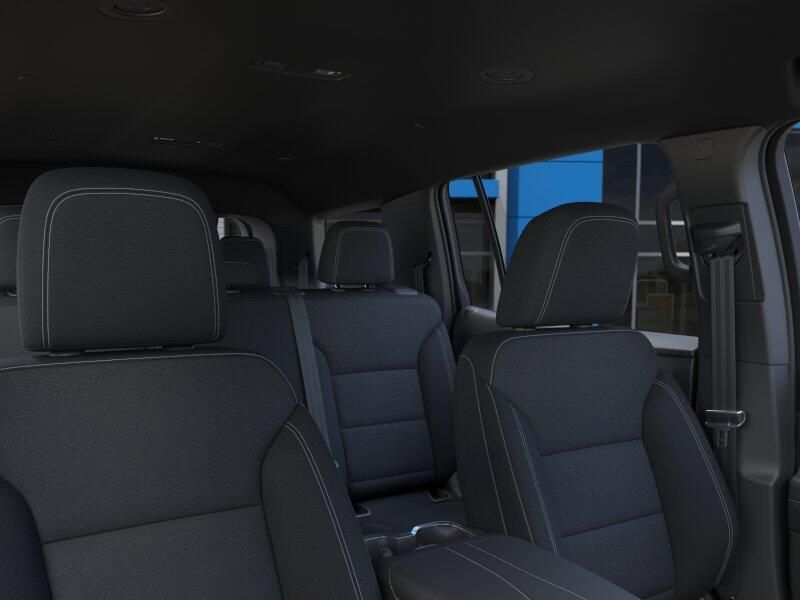 New 2025 Chevrolet Traverse FWD LTImage 24