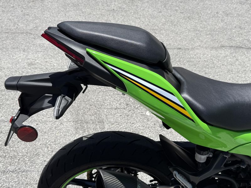 Used 2025 Kawasaki Ninja 500 KRT Edition SE ABS 