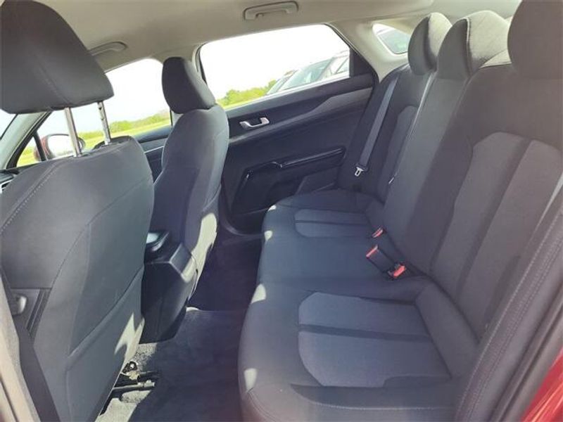2021 Kia K5 LXImage 26