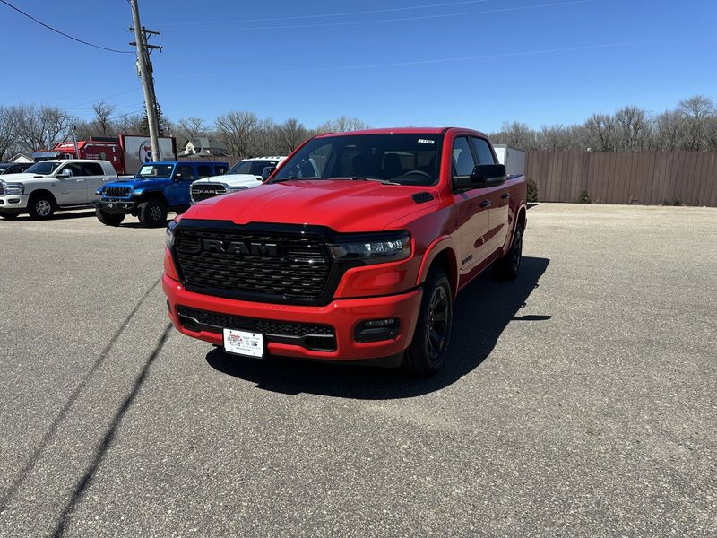 2025 RAM 1500 Big Horn Crew Cab 4x4 5