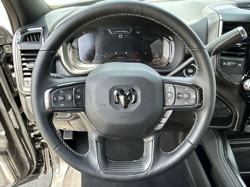 New 2024 RAM 3500 Limited Crew Cab 4x4 8