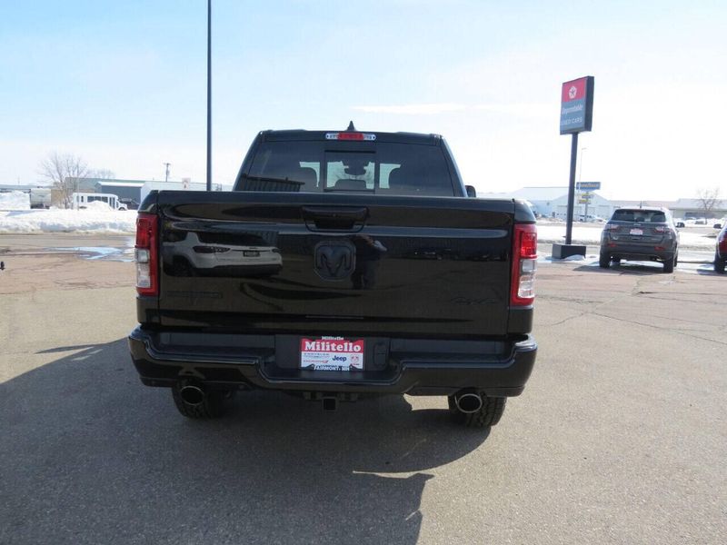 2023 RAM 1500 Big Horn Crew Cab 4x4 5