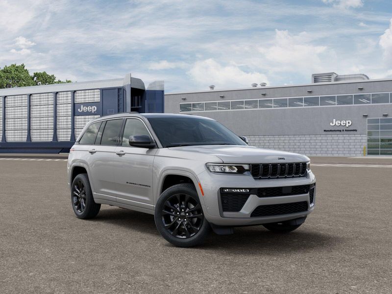 New 2026 Jeep Grand Cherokee Limited Reserve 4x4Image 5
