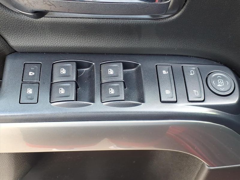 Used 2017 Chevrolet Silverado 2500HD LTImage 14