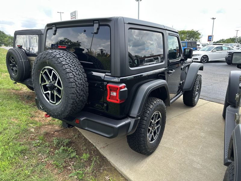 2025 Jeep Wrangler 2-door RubiconImage 7
