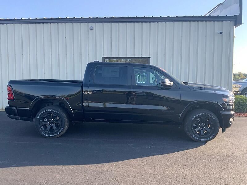 2026 Ram 1500 Big Horn photo 4