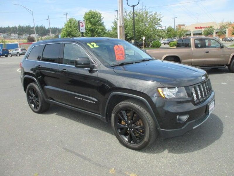 2012 Jeep Grand Cherokee Laredo AltitudeImage 5
