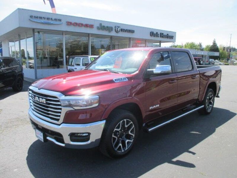 2025 RAM 1500 Laramie Crew Cab 4x4 5