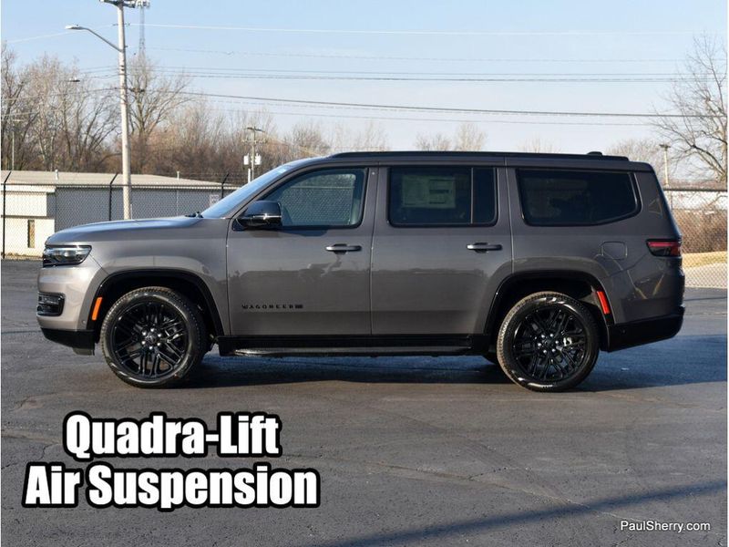 2025 Jeep Wagoneer Carbide 4x4Image 12