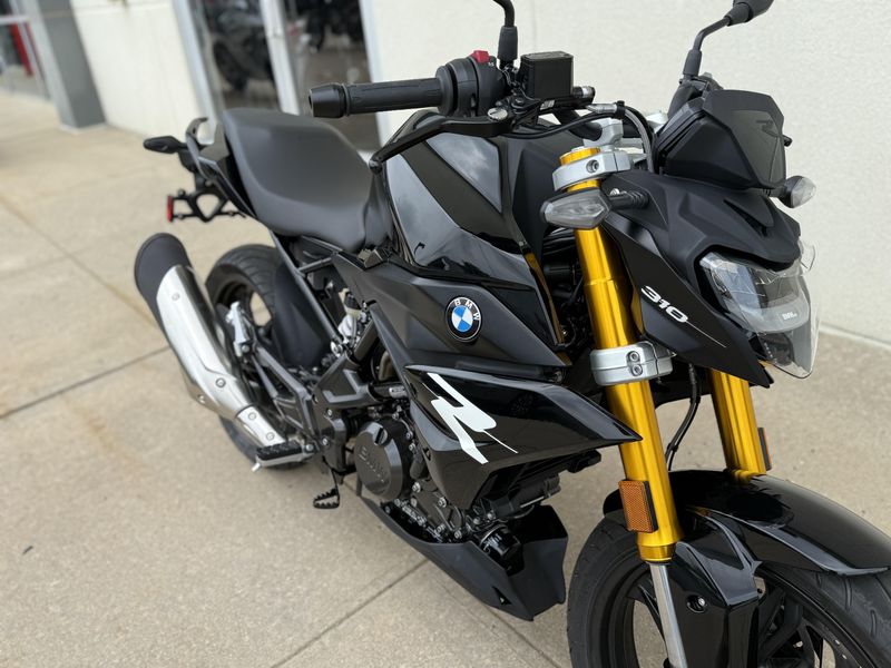 2025 BMW G 310 RImage 8