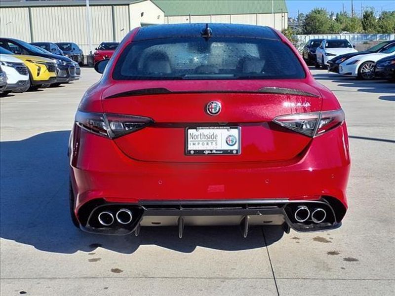 2024 Alfa Romeo Giulia Quadrifoglio RwdImage 6