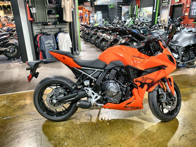 New 2026 Suzuki GSX-8R Image 11