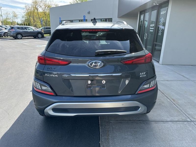 2022 Hyundai Kona LimitedImage 6