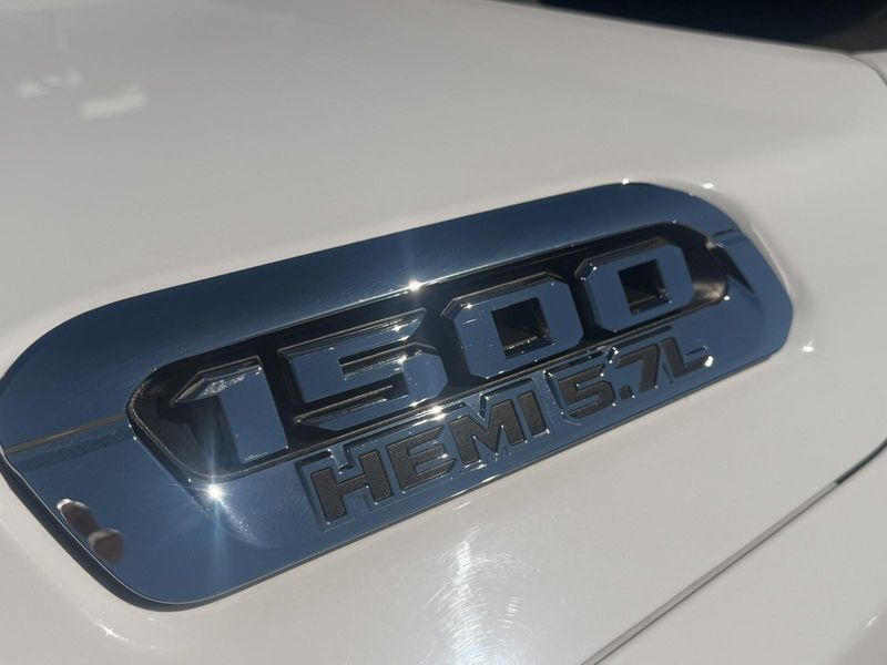 2020 Ram 1500 Big Horn photo 12