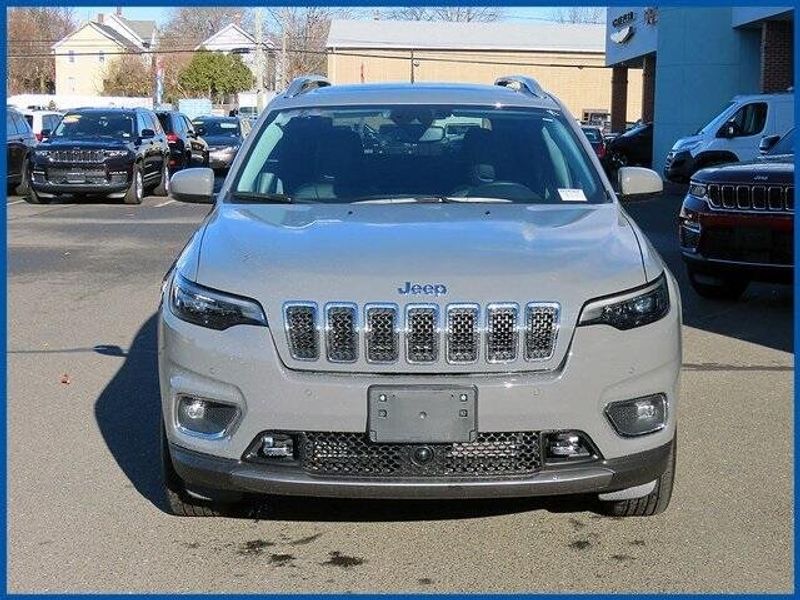 2021 Jeep Cherokee LimitedImage 3