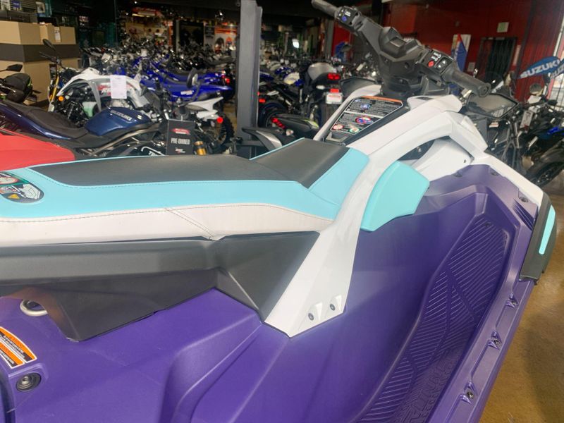 New 2025 Yamaha JETBLASTER LTD Image 8