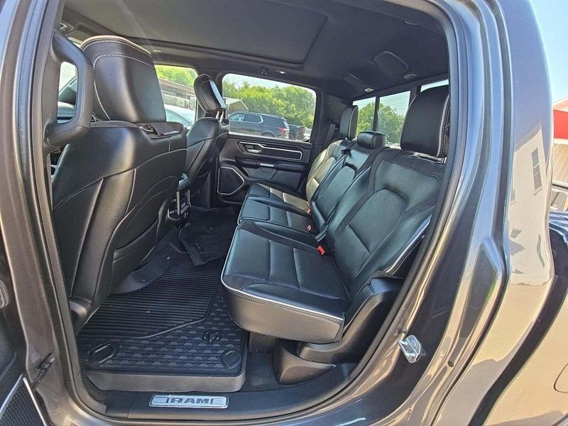 2022 Ram 1500 Laramie photo 4