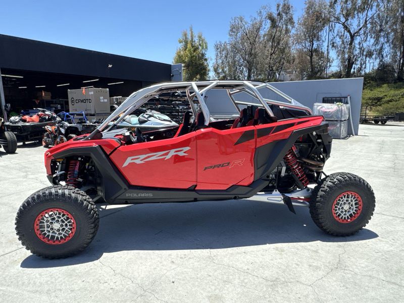 New 2026 Polaris RZR PRO R 4 ULTIMATE Image 10