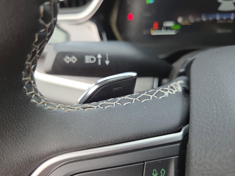 2023 Jeep Grand Cherokee Base photo 32