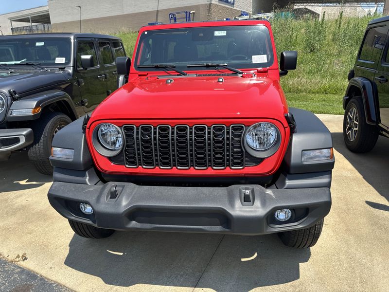 New 2025 Jeep Wrangler 4-door Sport SImage 2