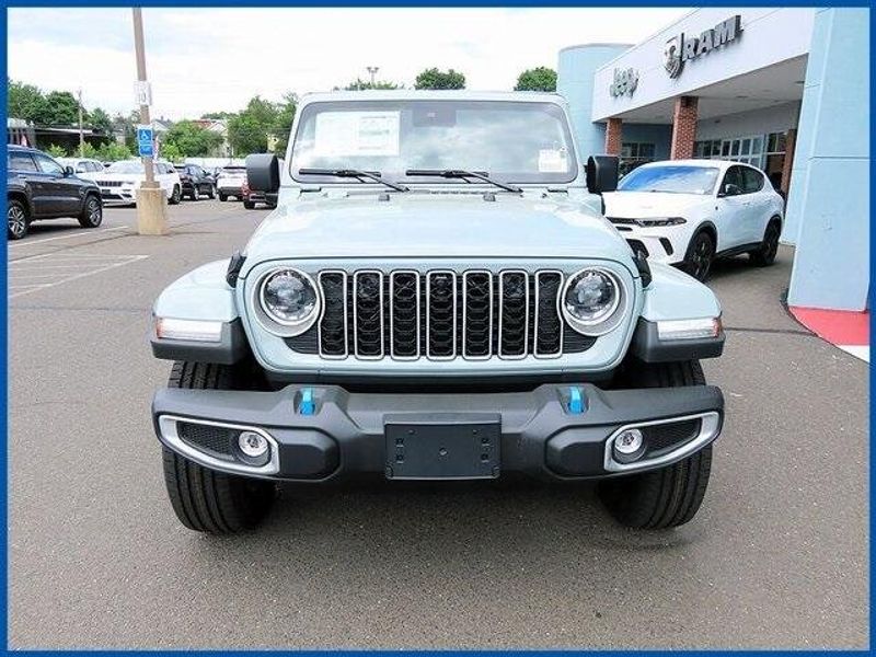 2024 Jeep Wrangler 4xE Sahara 4xeImage 3