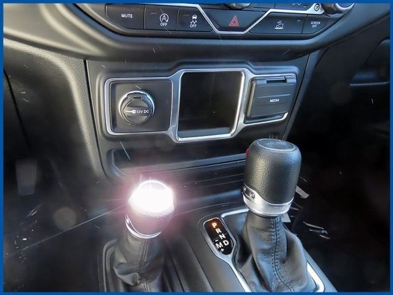 2023 Jeep Wrangler SportImage 12