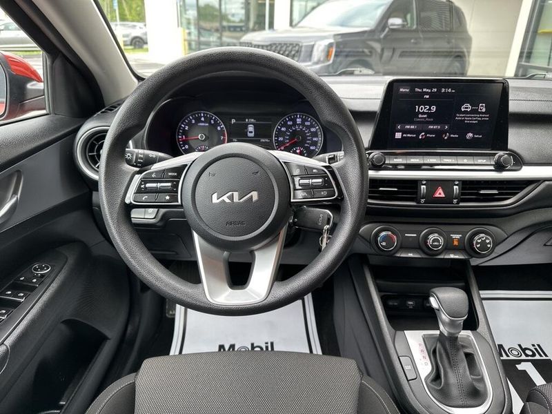 2023 Kia Forte LXSImage 22