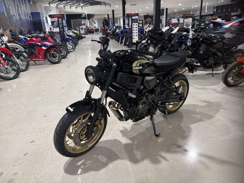 New 2026 Yamaha XSR700 Image 13