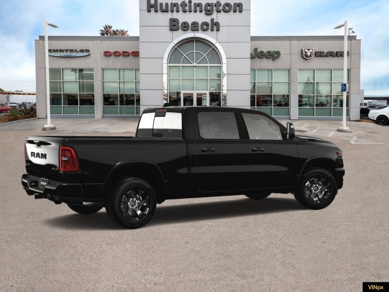 2025 RAM 1500 Big Horn Crew Cab 4x4Image 8