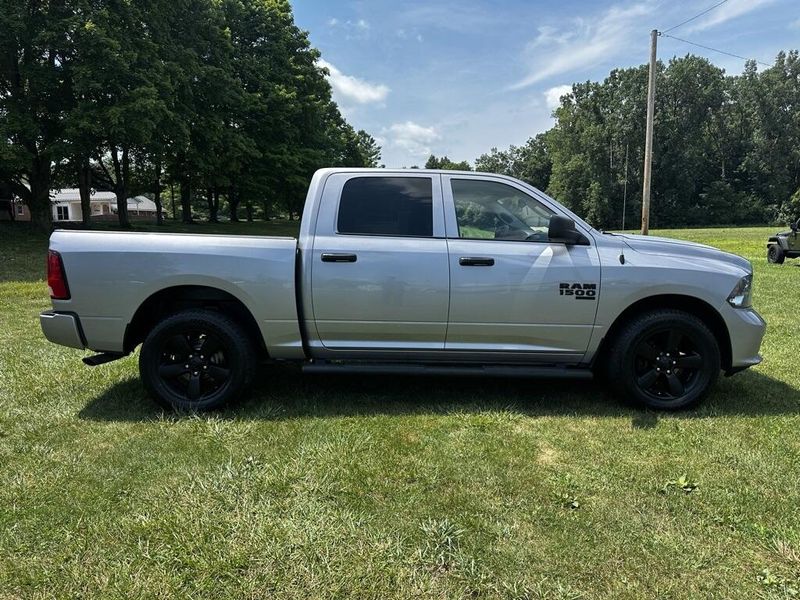 2021 Ram 1500 Classic Big Horn Night Edition photo 2