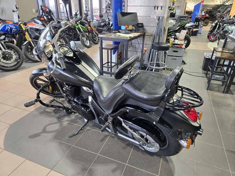 2010 Kawasaki VULCAN 900 CUSTOM BLACK Image 5