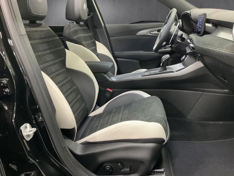 New 2026 Alfa Romeo Tonale Sport Speciale AwdImage 11