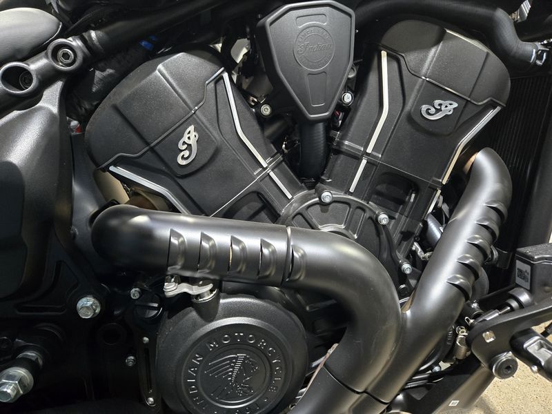 NEW 2025 INDIAN MOTORCYCLE SCOUT BOBBER Image 9