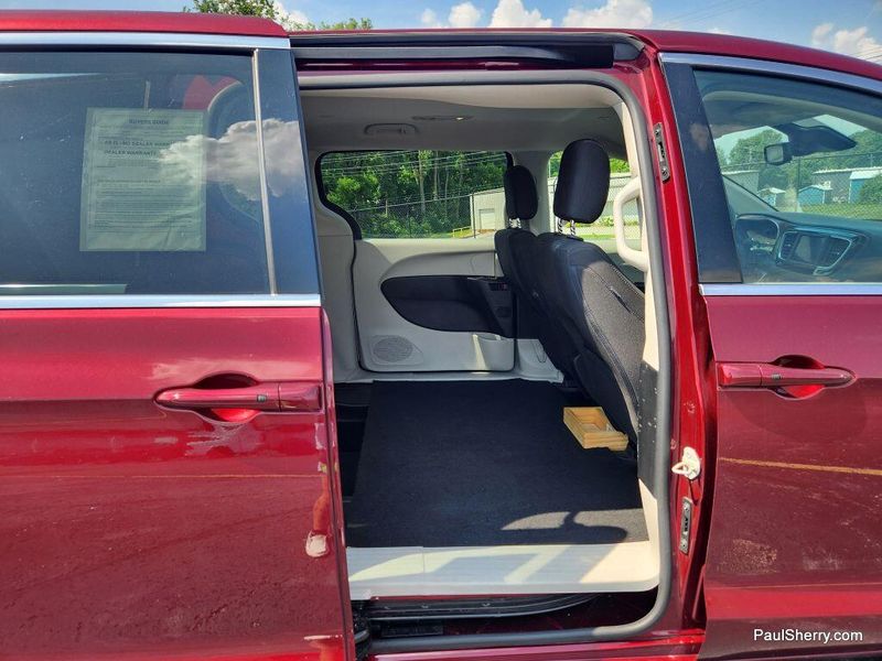 Used 2023 Chrysler Voyager LX