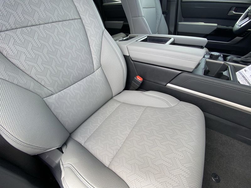 2025 Toyota Tundra LimitedImage 11