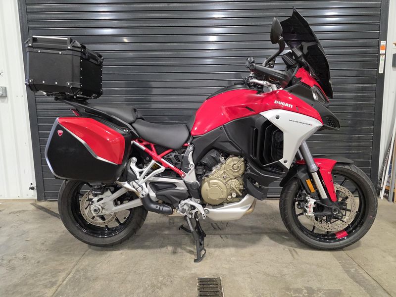 2022 Ducati Multistrada V4 S 