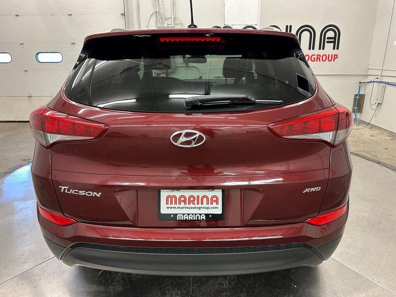 2017 Hyundai Tucson SEImage 12