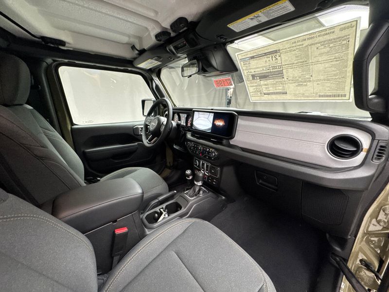 2025 Jeep Wrangler 2-door WillysImage 20