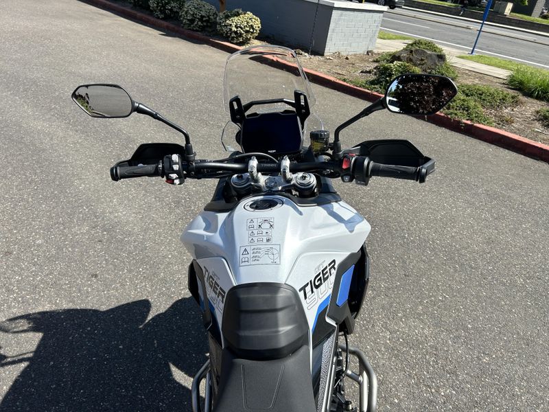 New 2026 Triumph TIGER 900 GT PRO ALPINE EDITION 