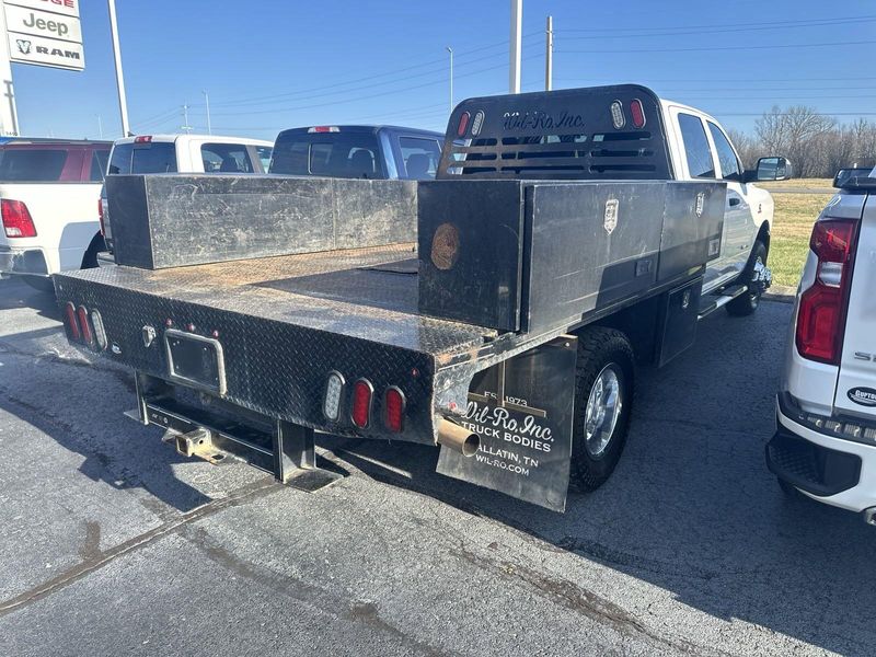 2019 RAM 3500 Chassis TradesmanImage 10