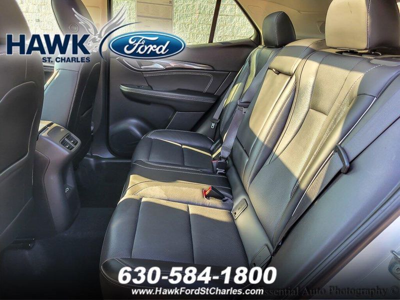 2021 Buick Envision Essence photo 9